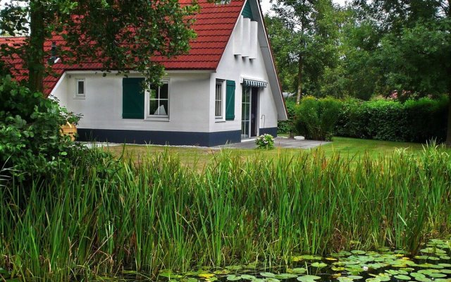 Spacious Home with Garden near Langweerder Wielen