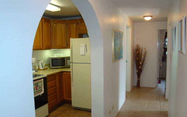 6 Cloverdale Close