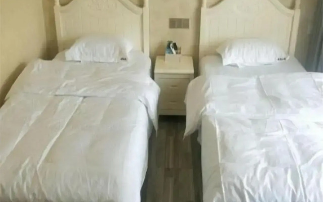 Xinchang Yunqi Small Building House