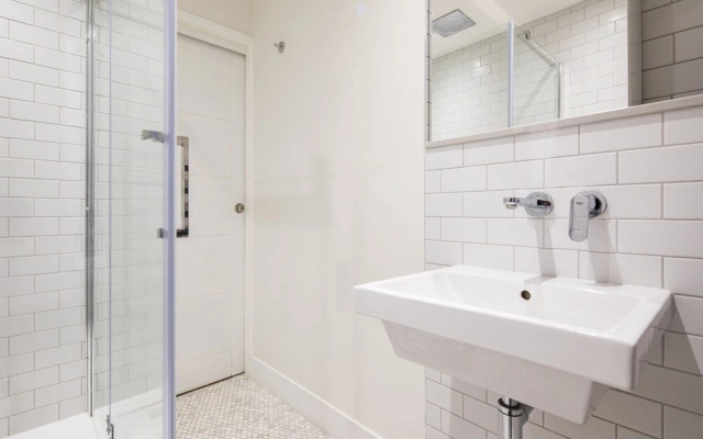 Hausd - Leicester Square