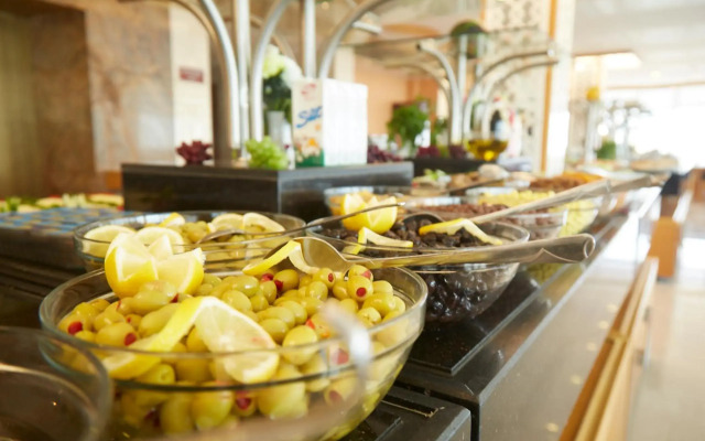 Ilkbal Deluxe Hotel & Spa