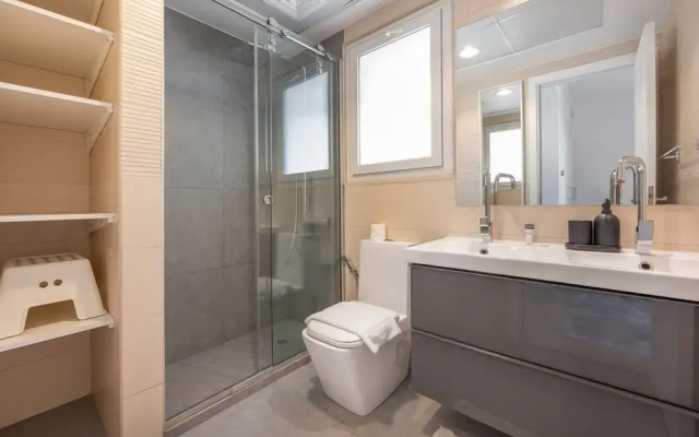 Luxurious Spacious 3-bedroom Villa With Private Pool at Springs 10