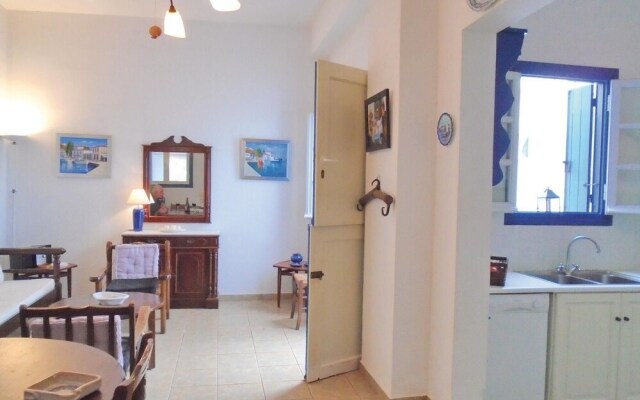 Stunning apartment in Panormos with 3 Bedrooms and WiFi