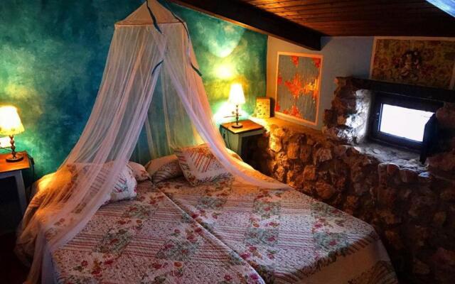 Room in Guest Room - Rural House the Fifth of Malu Romantic Hotel in Cuenca Romantic Getaways 3