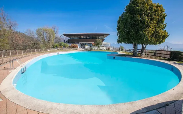 Aton House in Villaggio Sanghen