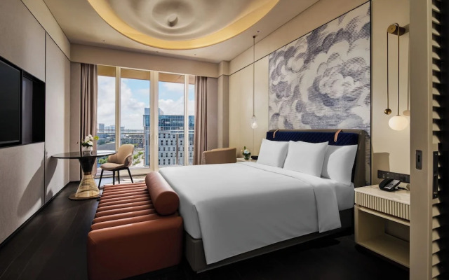 Hotel Indigo Shanghai Harbour City By Ihg