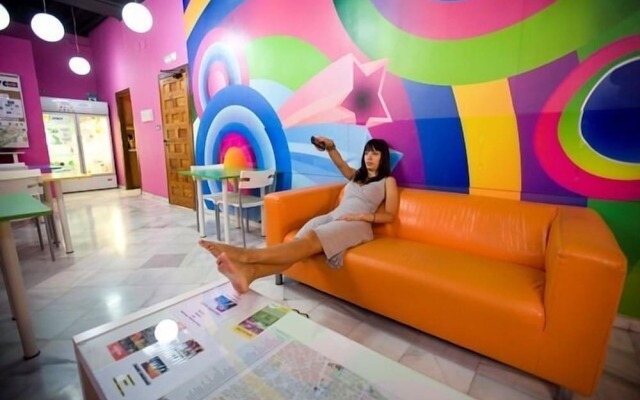 White Nest Hostel