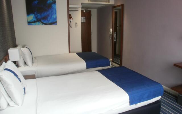 Holiday Inn Express London City by IHG