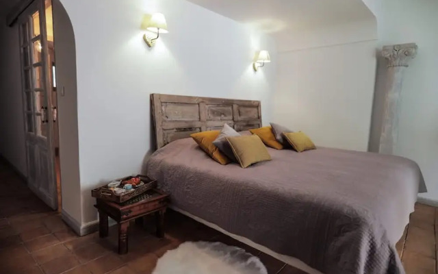 Proven ale House With Pool and spa