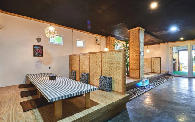 Paperhouse Resort