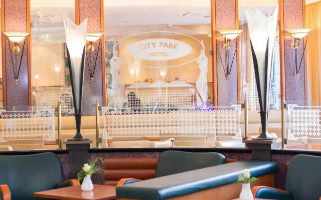 City Park Hotel