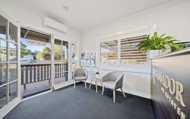 Best Western Plus Ambassador On Ruthven Motor Inn