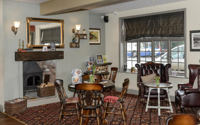 Balfour Arms