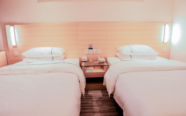 CC INN Guangzhou RenHe Station – Guest Rooms – Guangzhou