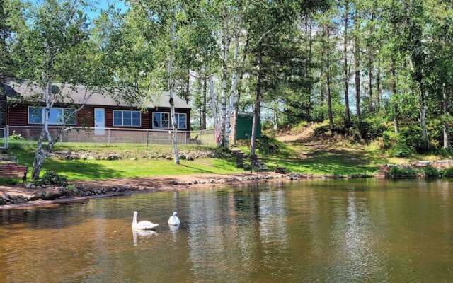 Butler's Bay Cottage 2 Bedroom Cottage by RedAwning