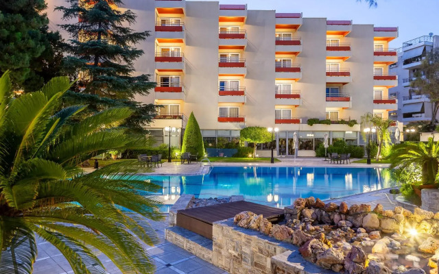 Oasis Hotel Apartments