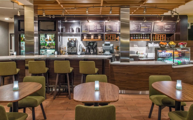Courtyard by Marriott Seattle Southcenter