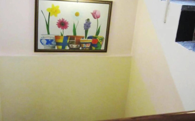 Tay Ho Hotel