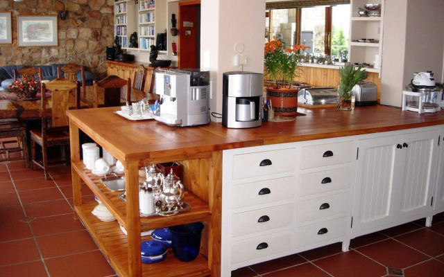 18 on Kloof Bed and Breakfast