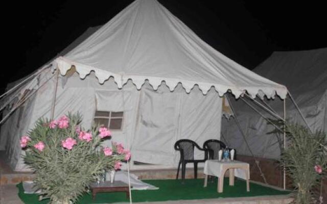 Royal Desert Safari Resort and Camp