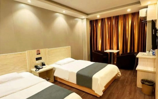 Guiqi Business Hotel (Rizhao Suning Plaza)(贵琪精品酒店(日照苏宁广场店))