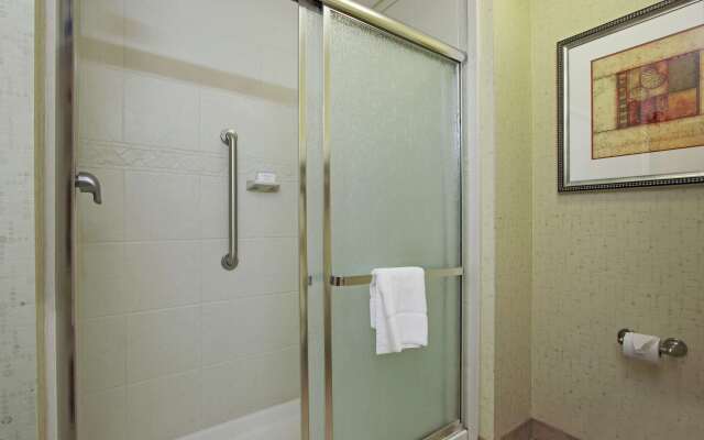 Hampton Inn & Suites Buffalo