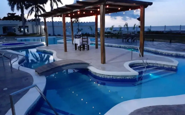 Castillo del Mar Suites