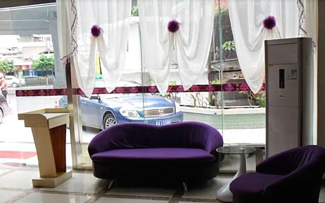 V8 Hotel Xi Cun Branch