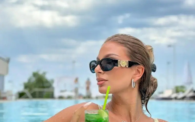 Queen Vera Hotel