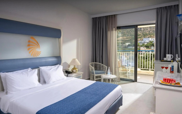 Mare Blue Hotel