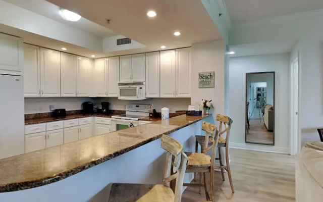 Santo Amaro by Southern Vacation Rentals