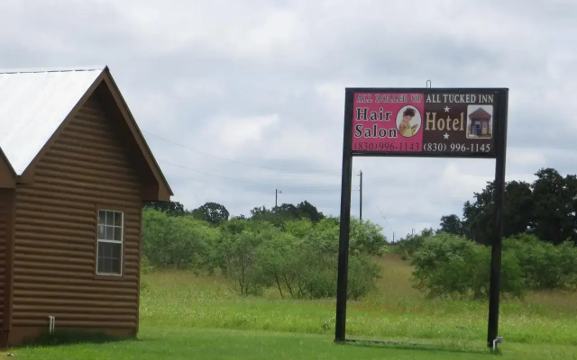 All Tucked Inn Cabins