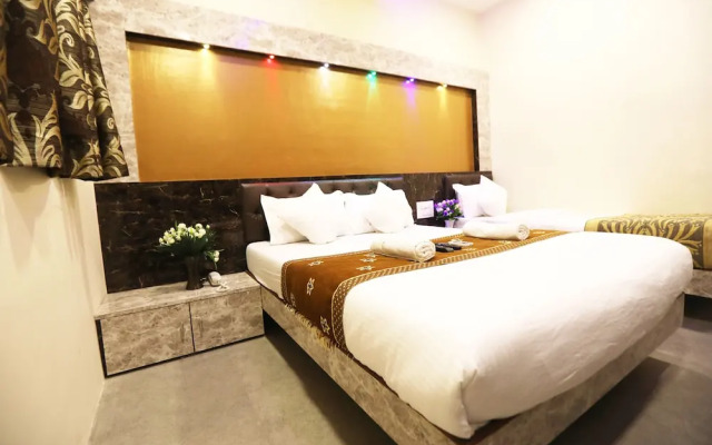 Hotel Onyx Residency