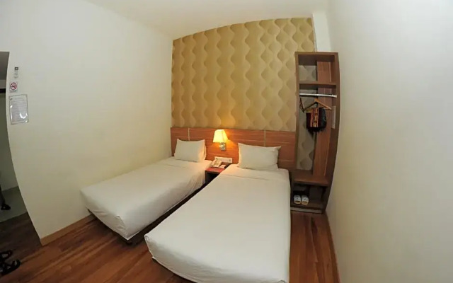 Tanjung Karang Hotel