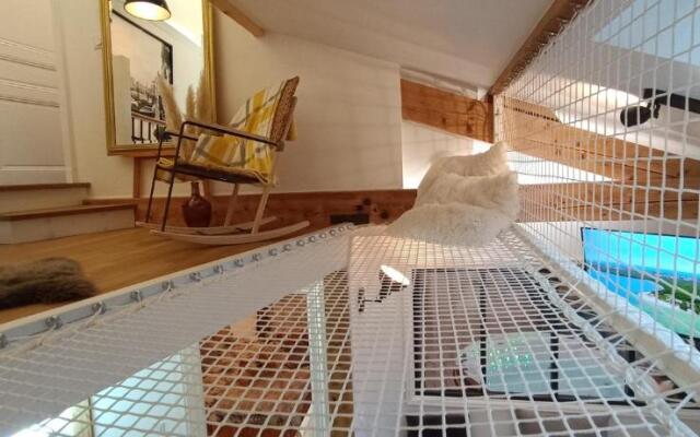 Le Maréchal Duplex - Appartement Cosy avec Baignoire spa Balnéo - CAEN hyper Centre