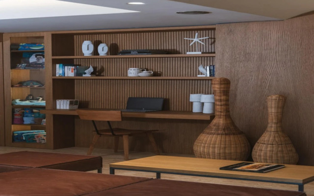 Castello Infinity Suites - Adults Only