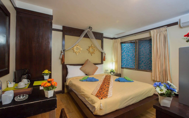 OYO 255 The Ocean Hotel Patong