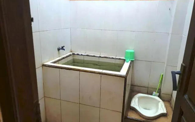 OYO Life 93290 Homestay Betro Syariah