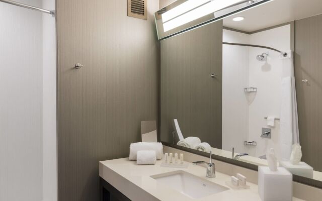 Courtyard Waterloo Cedar Falls