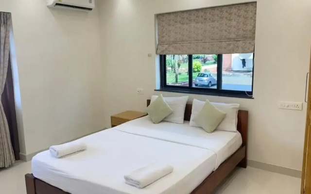 Monarch suites