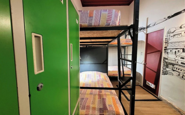 Maki Hostels & Suites Valparaiso