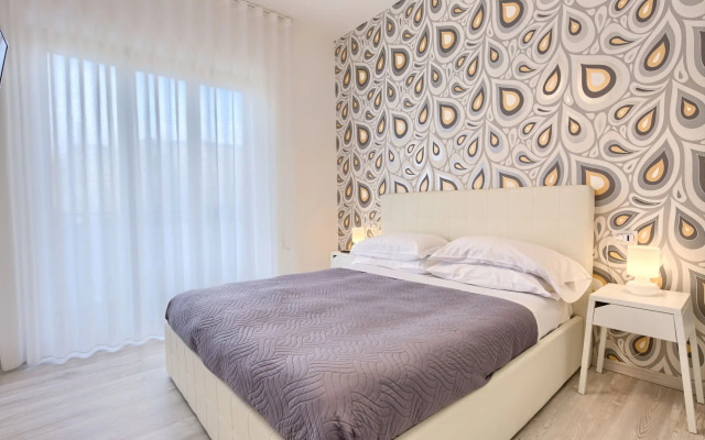 Flower Suites Sorrento