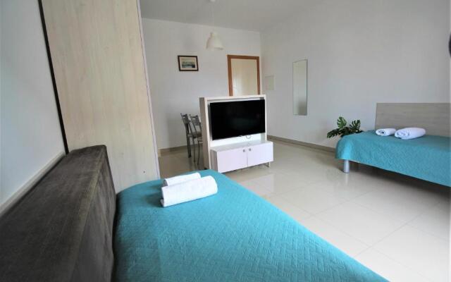 Apartments Adria