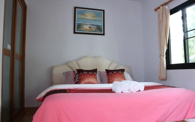Chayada Garden House and Resort Hotel