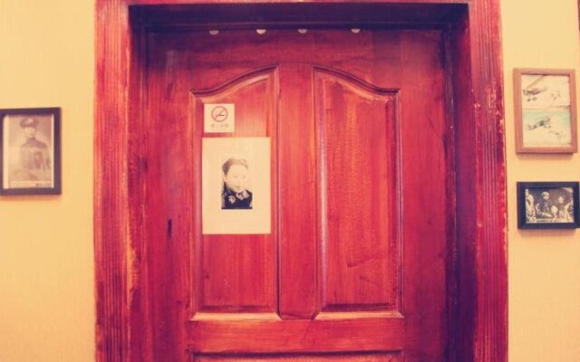 Anzhi · Tinglan Fashion Homestay Youth Hostel (Kunming Old Street)