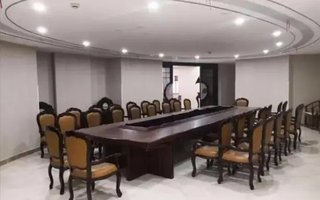 Magnotel Hotel·Linyi Yinan Huashan Road