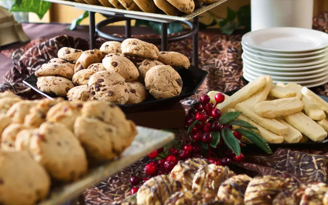 Crowne Plaza Minneapolis West by IHG