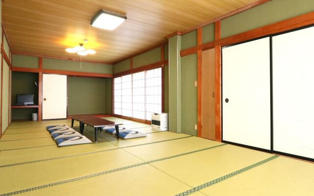 Sports Inn Aoyama Dori