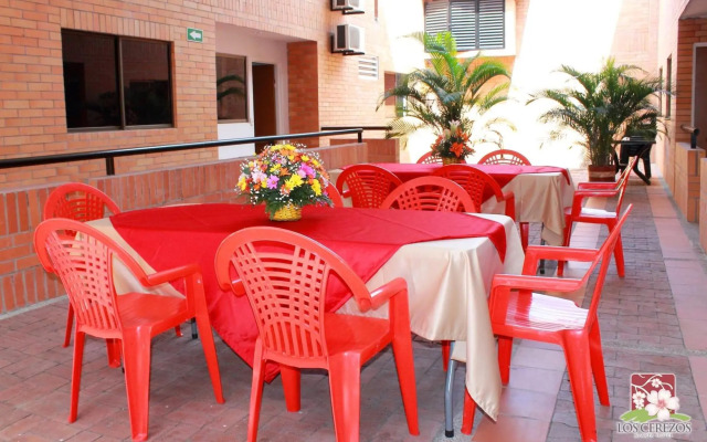 Apartahotel Los Cerezos