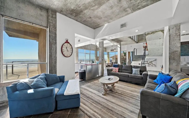 Oceanfront Experience